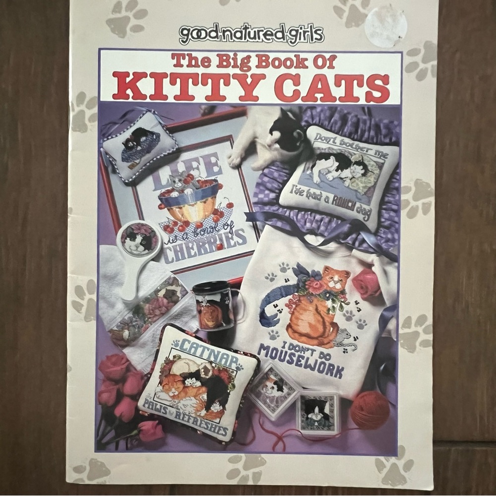 Cross Stitch Big Book of Kitty Cats by Good-Natured Girls 1997